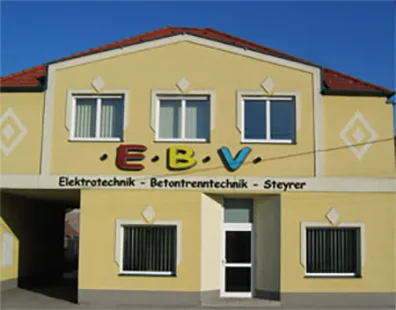 Firmengebäude der EBV Johann Steyrer GmbH